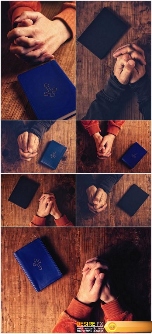 Christian bible and prayer - 7xUHQ JPEG Photo Stock