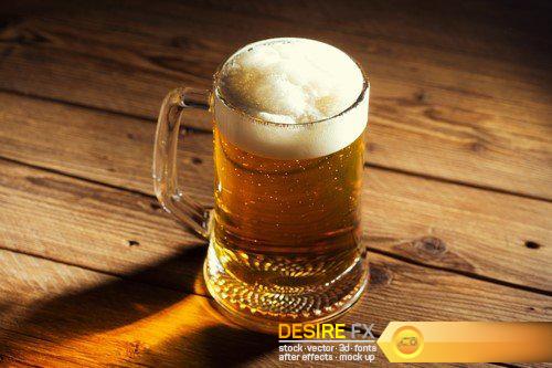 Glasses of beer 10X JPEG