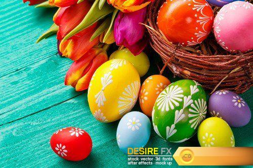 Easter eggs and tulips on wooden planks 15X JPEG