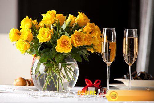 Yellow roses in vase on the table 9X JPEG