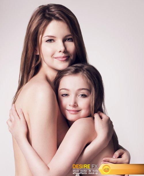 Beautiful young mother with a small daughter - 10 UHQ JPEG