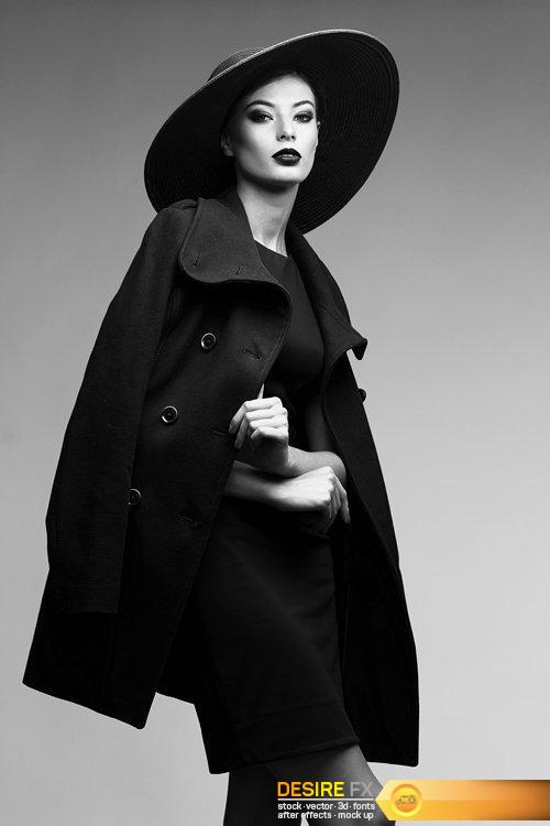 Black and white portrait of elegant woman - 12 UHQ JPEG