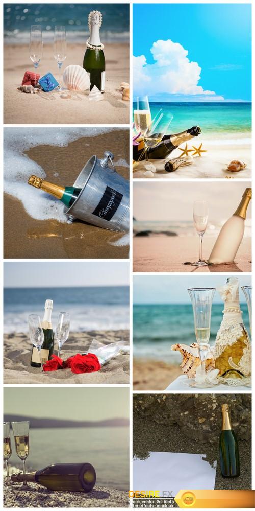 Bottle of champagne on the sand1 (Копировать)